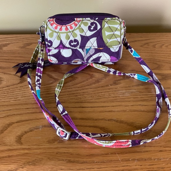 Vera Bradley Handbags - EUC Vera Bradley All in One Crossbody Wallet in Plum Crazy